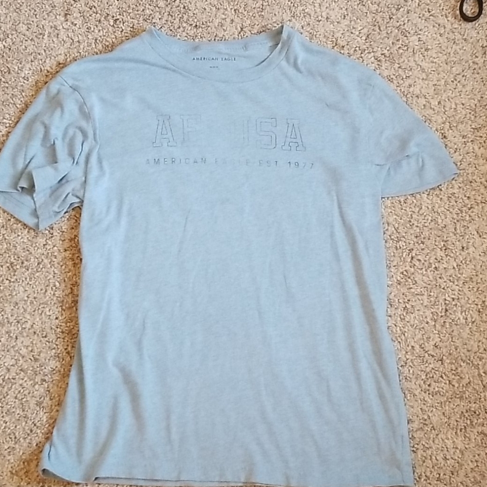 💛American Eagle men's t-shirt💛